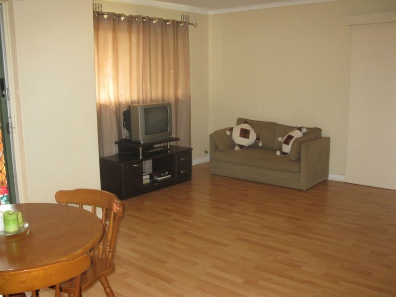 17/14 Canham Way, Orelia WA 6167