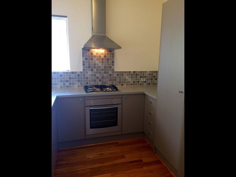 18 Blay Rd, Calista WA 6167