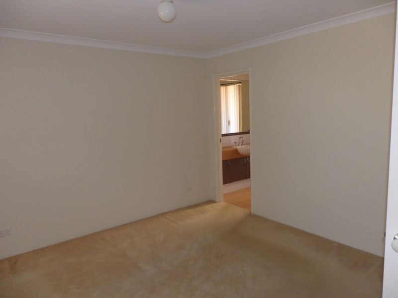 34A Gumina Place, Munster WA 6166