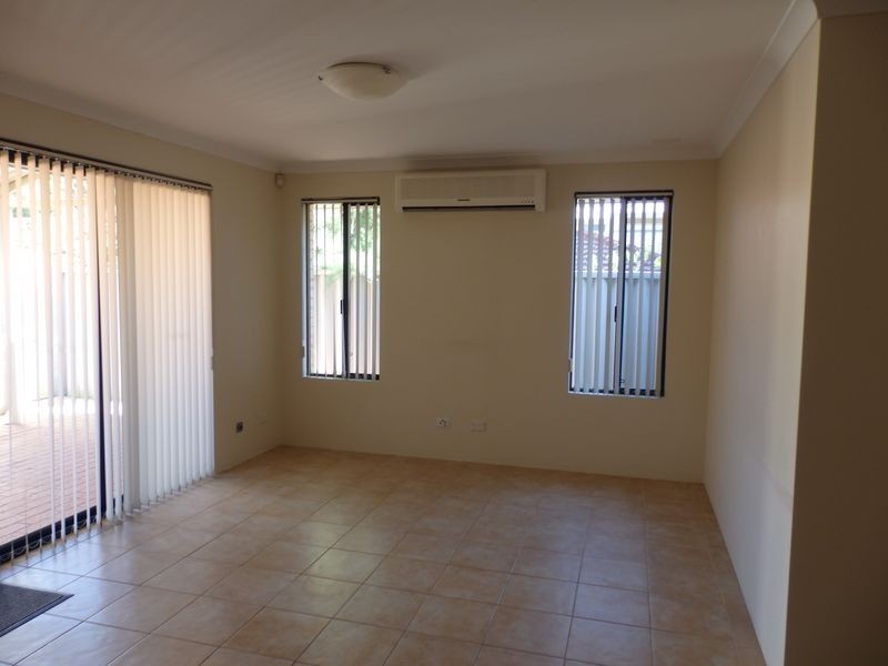 34A Gumina Place, Munster WA 6166