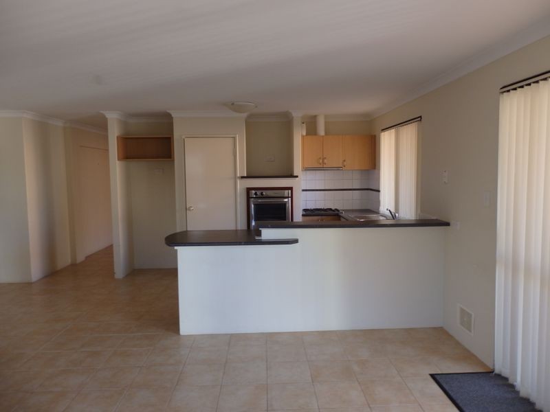 34A Gumina Place, Munster WA 6166