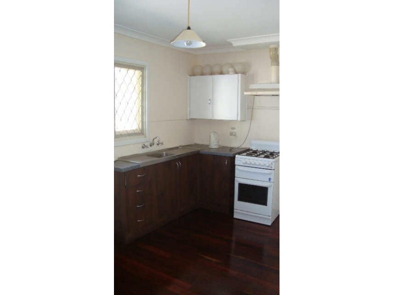 90 Calista Ave, Calista WA 6167