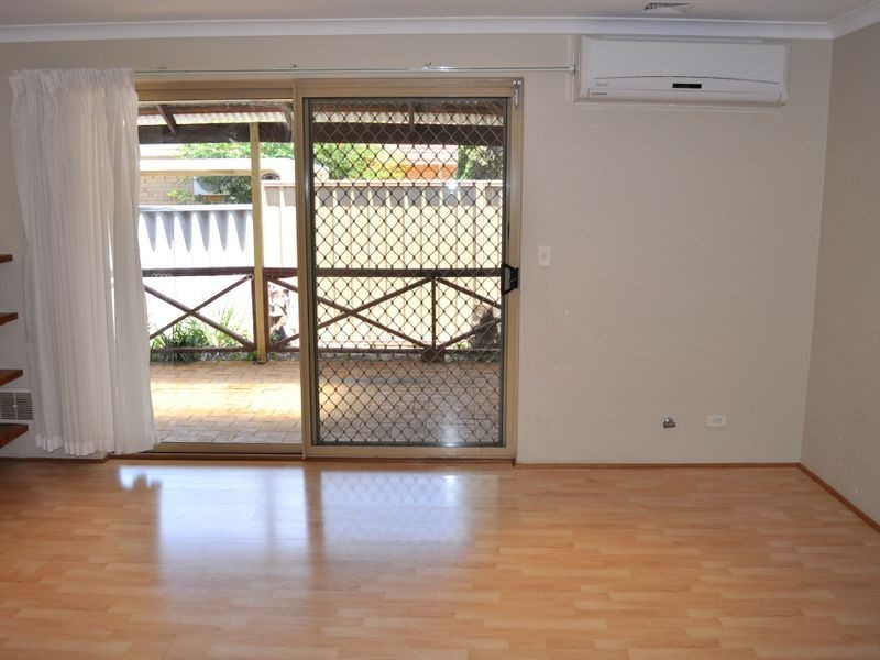 25A Gaze Court, Armadale WA 6112
