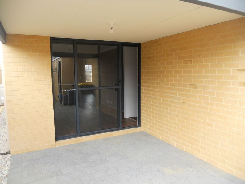 10 Darton Loop, Bertram WA 6167