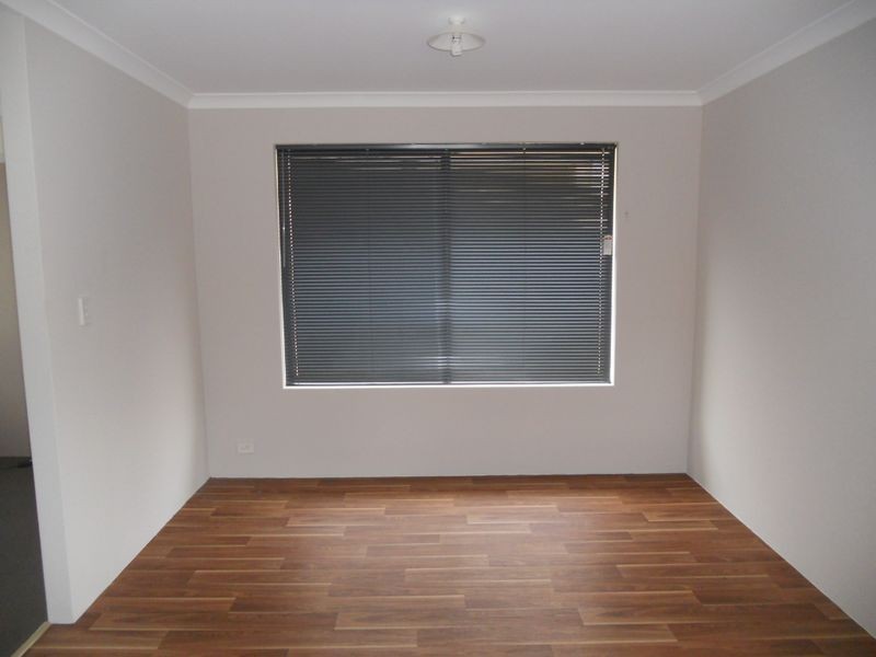 10 Darton Loop, Bertram WA 6167