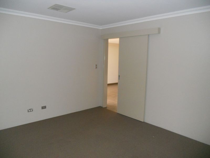 1 Chertsey Way, Wellard WA 6170