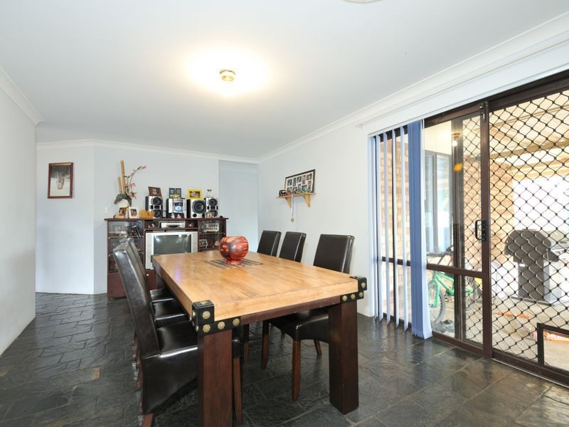 2 Burrows Place, Parmelia WA 6167