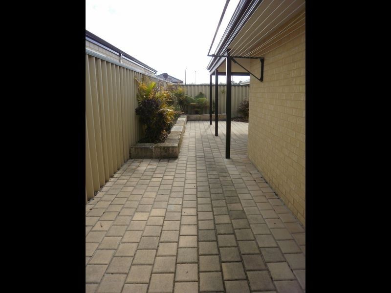 21 Price Parkway, Bertram WA 6167