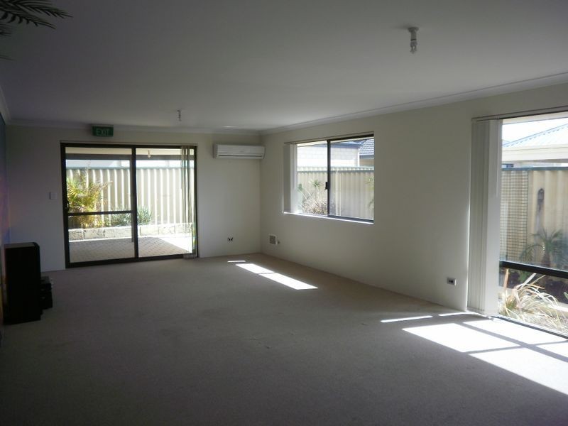 21 Price Parkway, Bertram WA 6167