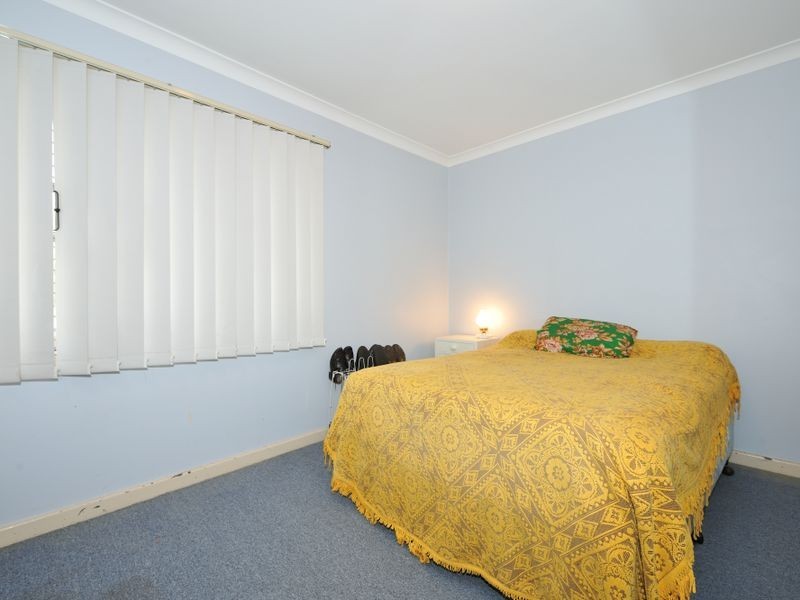 1A Clark Place, Orelia WA 6167