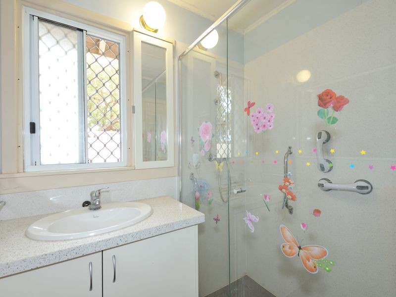 1A Clark Place, Orelia WA 6167