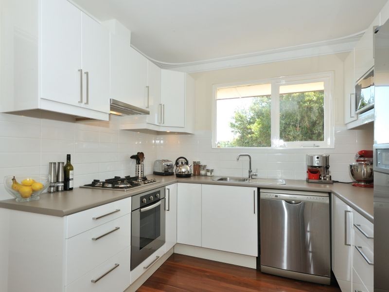 7 David Place, Calista WA 6167