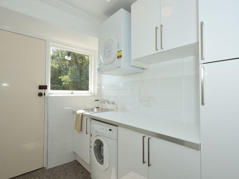 7 David Place, Calista WA 6167