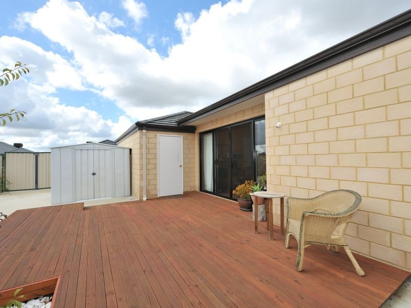 7 Mickle Way, Bertram WA 6167