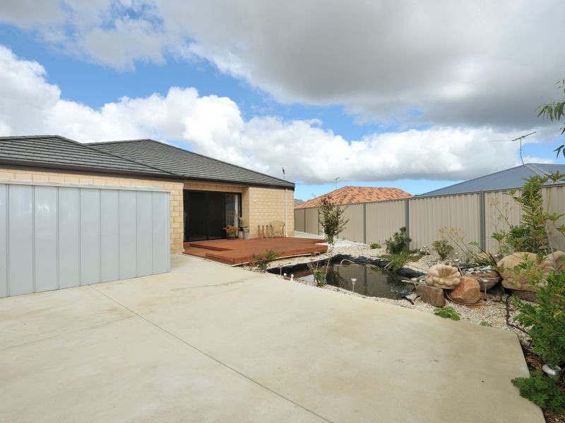 7 Mickle Way, Bertram WA 6167
