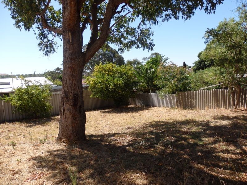 64 Mulligan Way, Orelia WA 6167