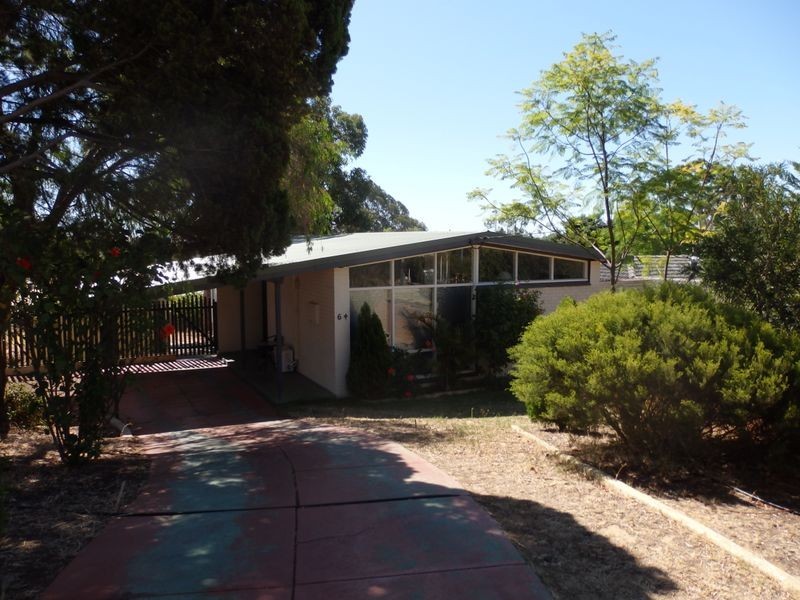 64 Mulligan Way, Orelia WA 6167