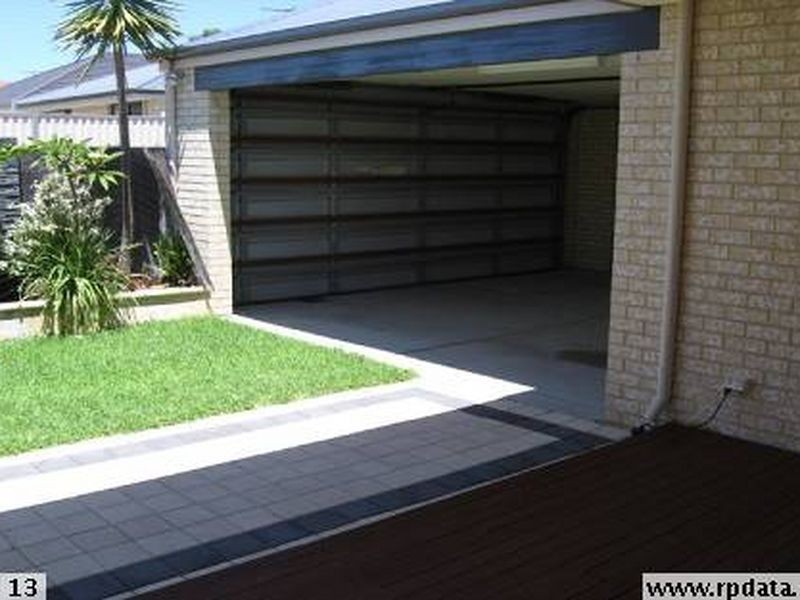 12 Wanstead Vista, Bertram WA 6167