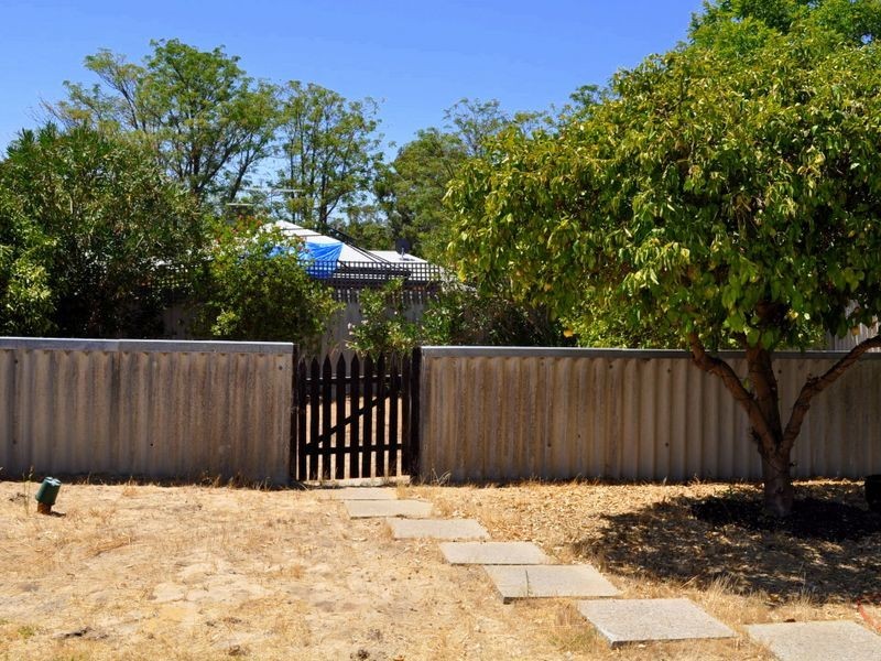 9 Ellis Court, Medina WA 6167