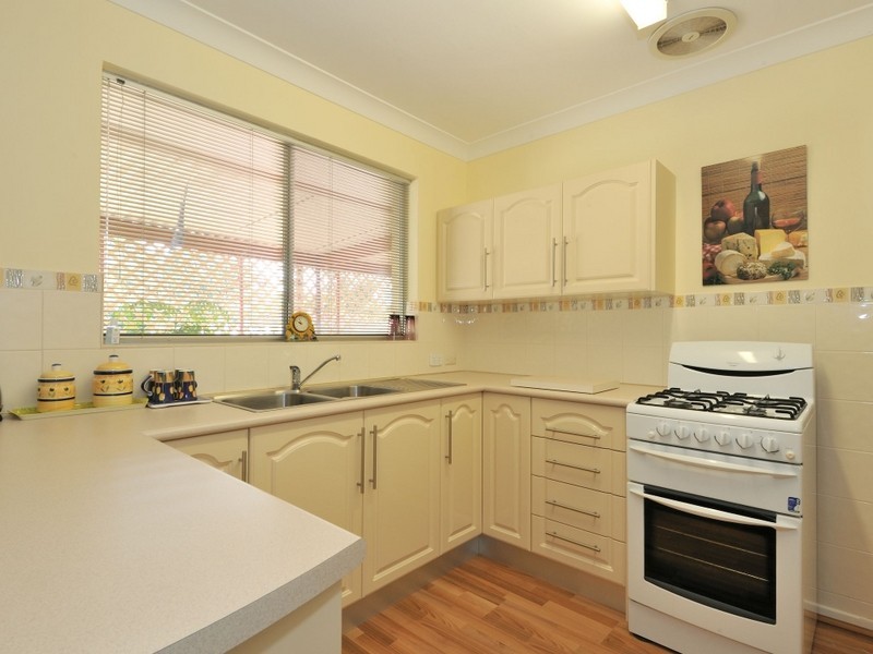73 Sulphur Road, Orelia WA 6167