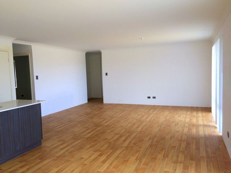 6 Solstice Bend, Wellard WA 6170