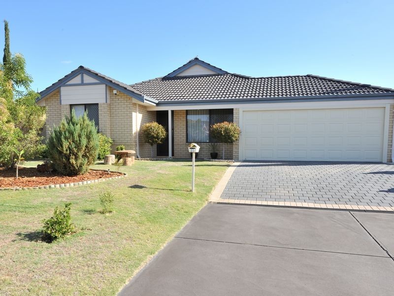 31 Nunney Rd, Orelia WA 6167