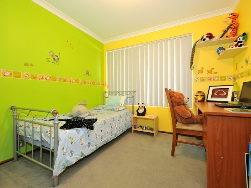 31 Nunney Rd, Orelia WA 6167