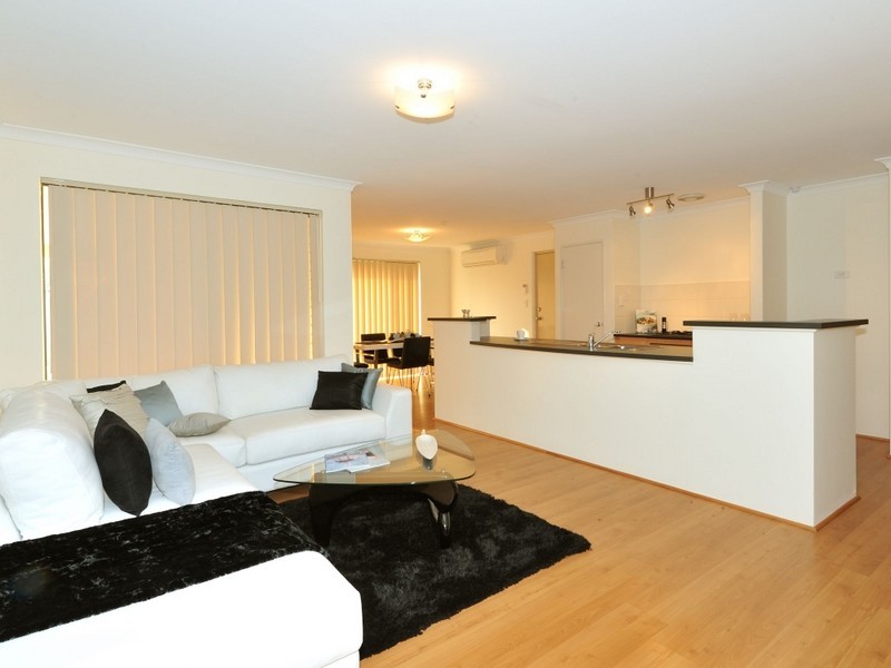 4 Addlestone Brace, Wellard WA 6170