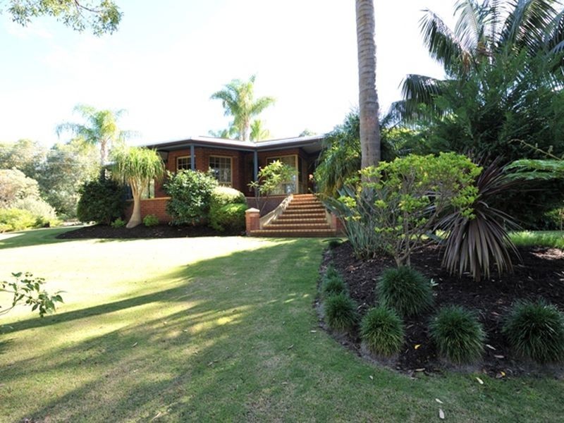 22 Goldsmith Drive, Wellard WA 6170