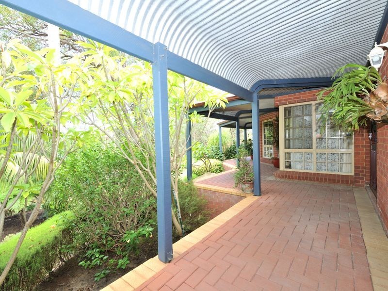 22 Goldsmith Drive, Wellard WA 6170