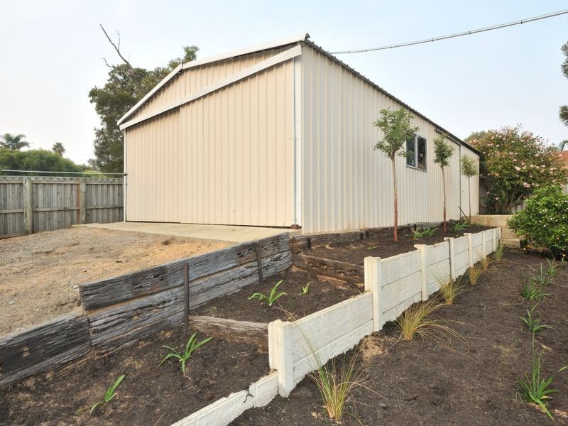 7 Mercer Court, Leda WA 6170