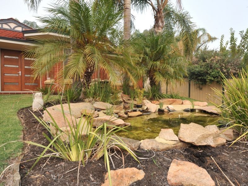 7 Mercer Court, Leda WA 6170