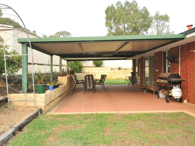 7 Mercer Court, Leda WA 6170