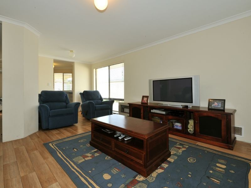 108 Dalrymple Drive, Leda WA 6170