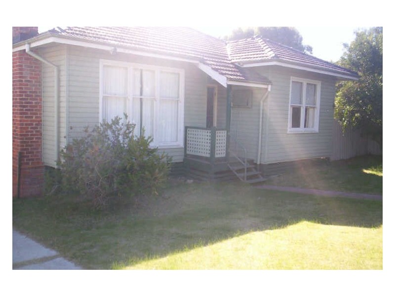 42 Cowcher Way, Medina WA 6167