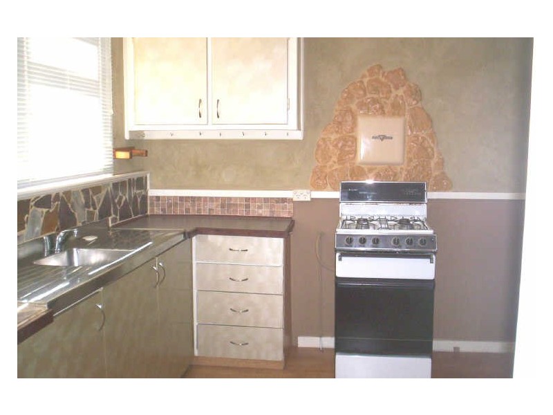 42 Cowcher Way, Medina WA 6167