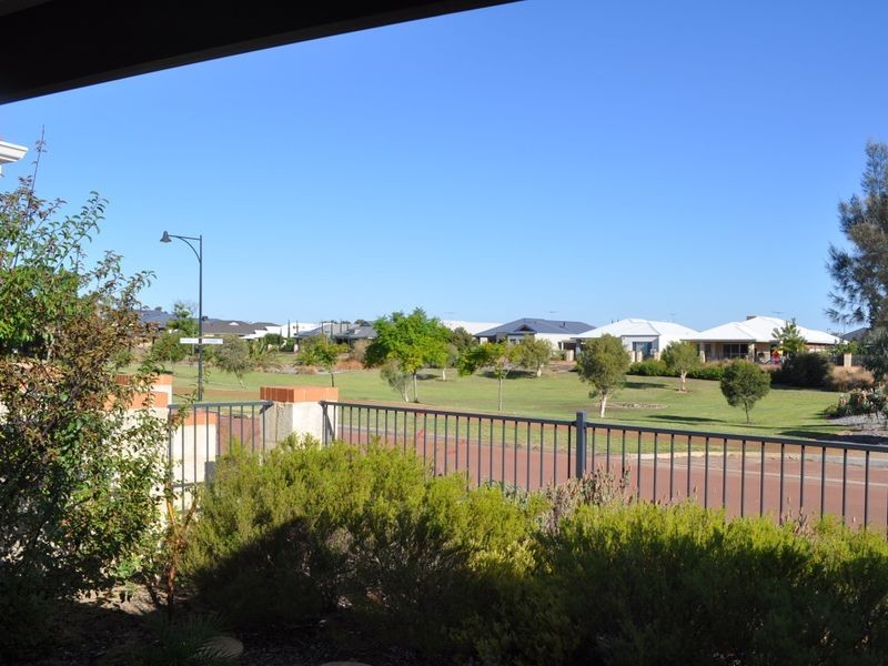 30 Durango Turn, Aubin Grove WA 6164