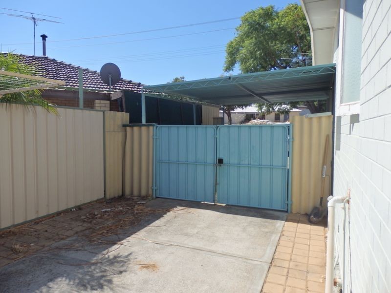 23B Orelia Avenue, Orelia WA 6167