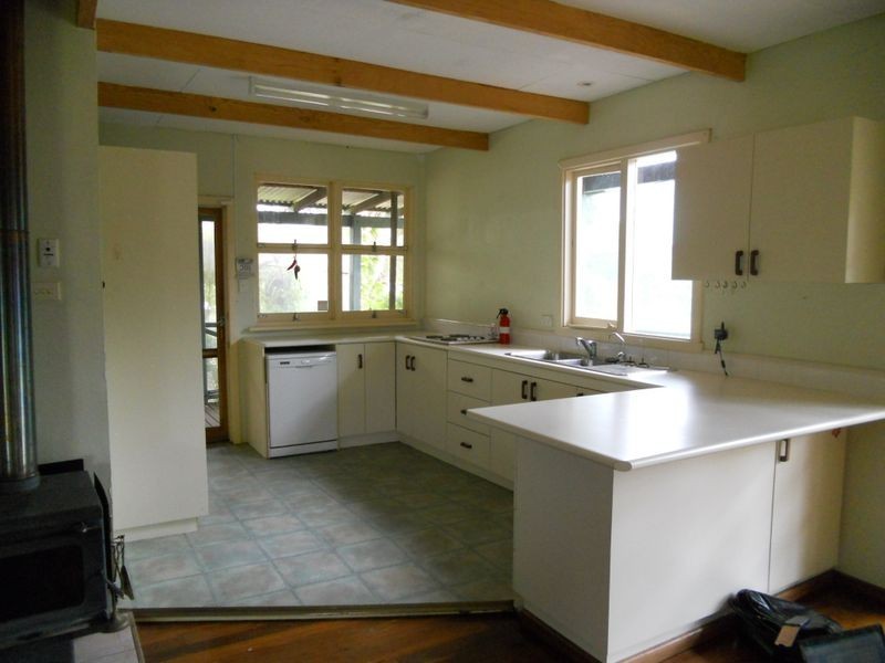 339 Mandogalup Road, Hope Valley WA 6165