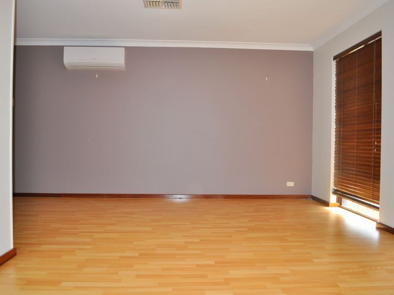 41 Bickner Way, Parmelia WA 6167