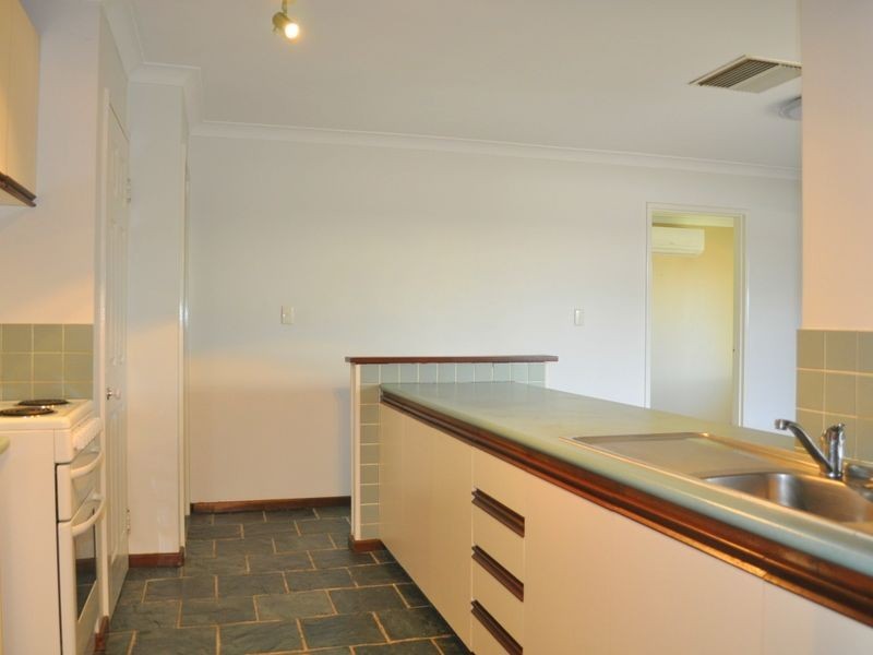 41 Bickner Way, Parmelia WA 6167