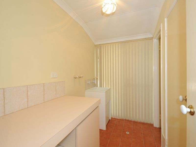 1 Shearer Court, Wellard WA 6170