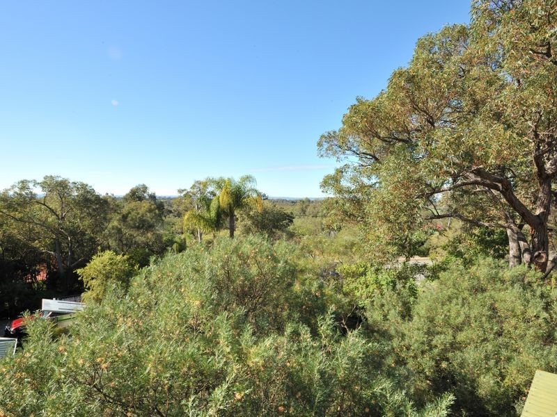 1 Shearer Court, Wellard WA 6170