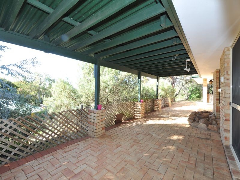 1 Shearer Court, Wellard WA 6170
