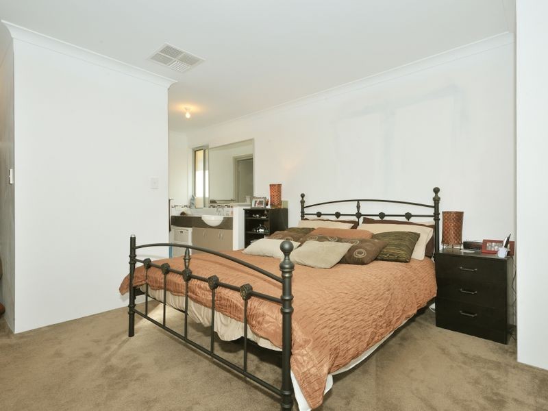 162 Runnymede Gate, Leda WA 6170