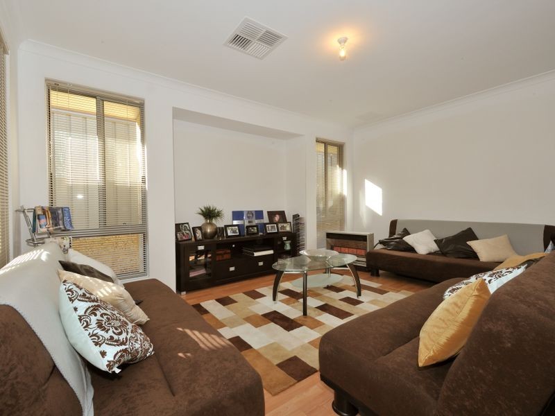 162 Runnymede Gate, Leda WA 6170