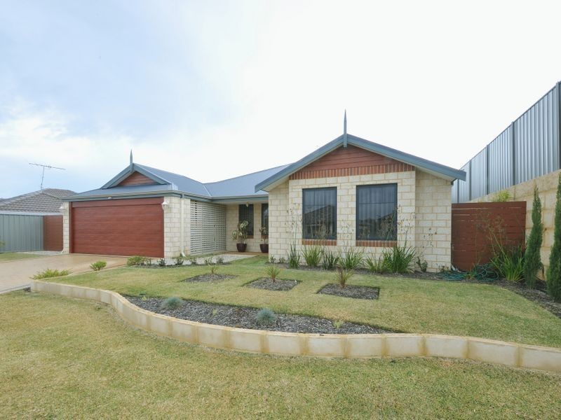 4 Glastonbury Street, Leda WA 6170