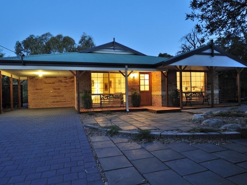 90 Silversmith Street, Wellard WA 6170