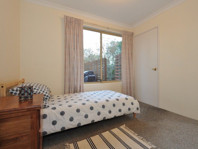 90 Silversmith Street, Wellard WA 6170