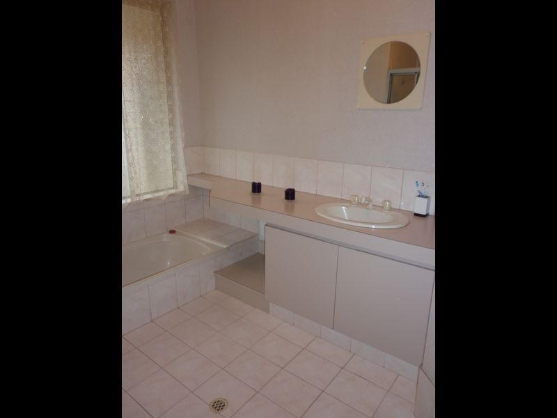 53 Challenger Avenue, Parmelia WA 6167